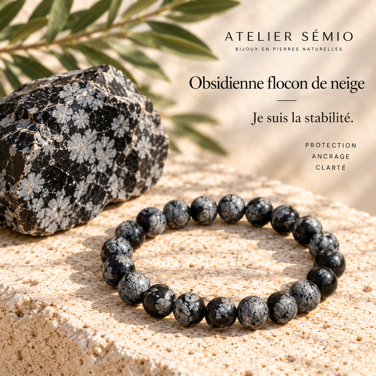 Bracelet en obsidienne flocon de neige avec pierre brute, univers Atelier Sémio. Je suis la stabilité. Protection, ancrage, clarté.